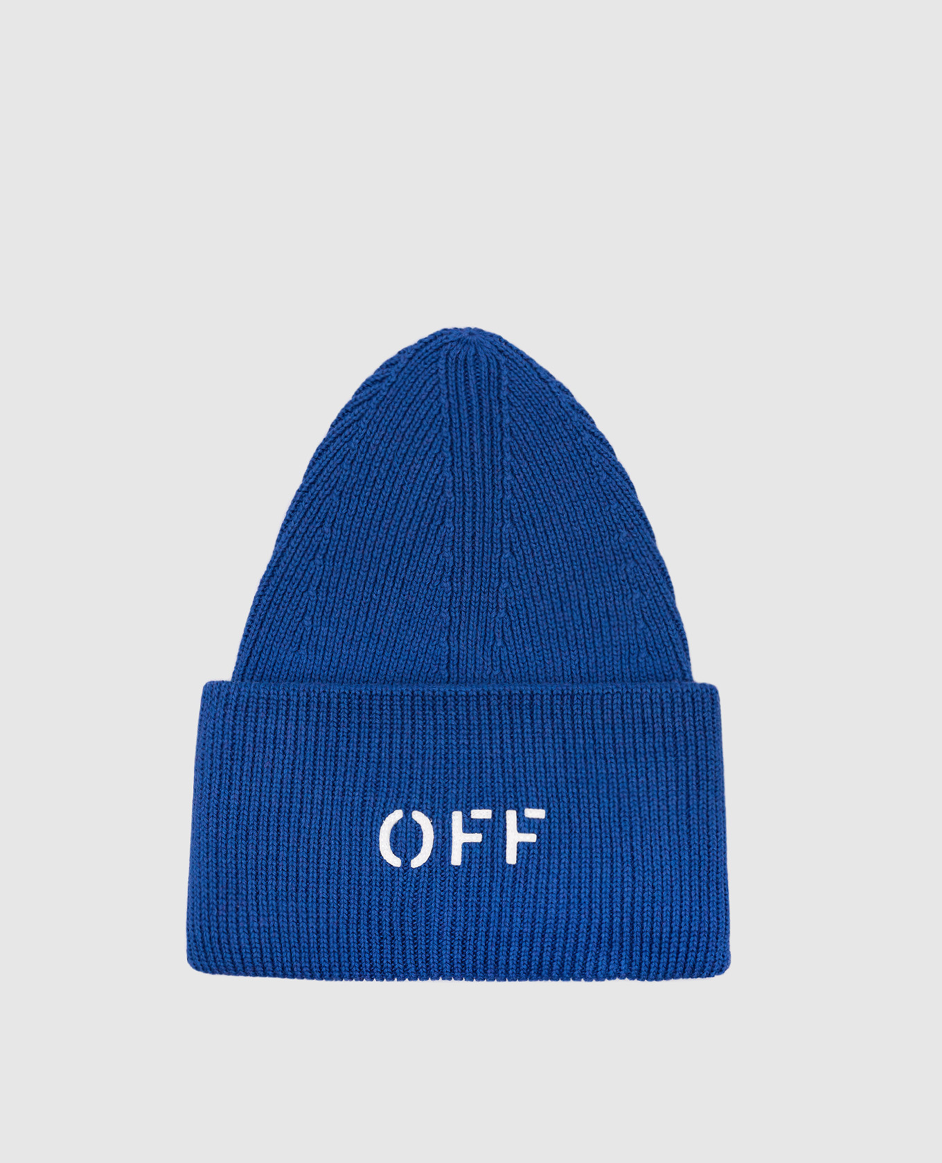 Синяя шапка с логотипом