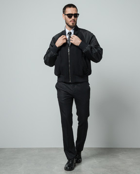 Dolce&Gabbana Черный бомбер с шерстью и кашемиром с логотипом патча. G9ABLTGF851