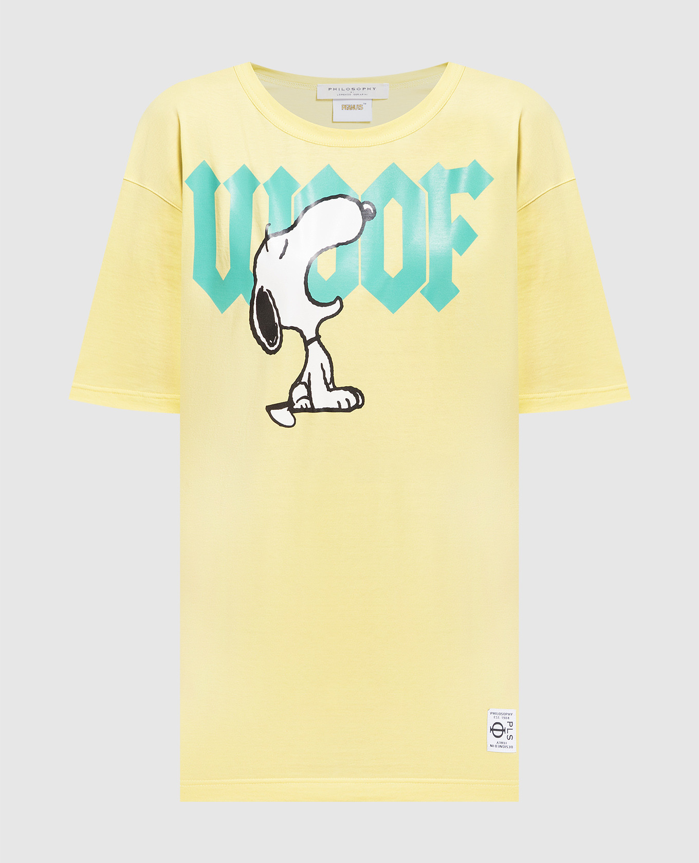 Yellow t-shirt with a Peanuts print