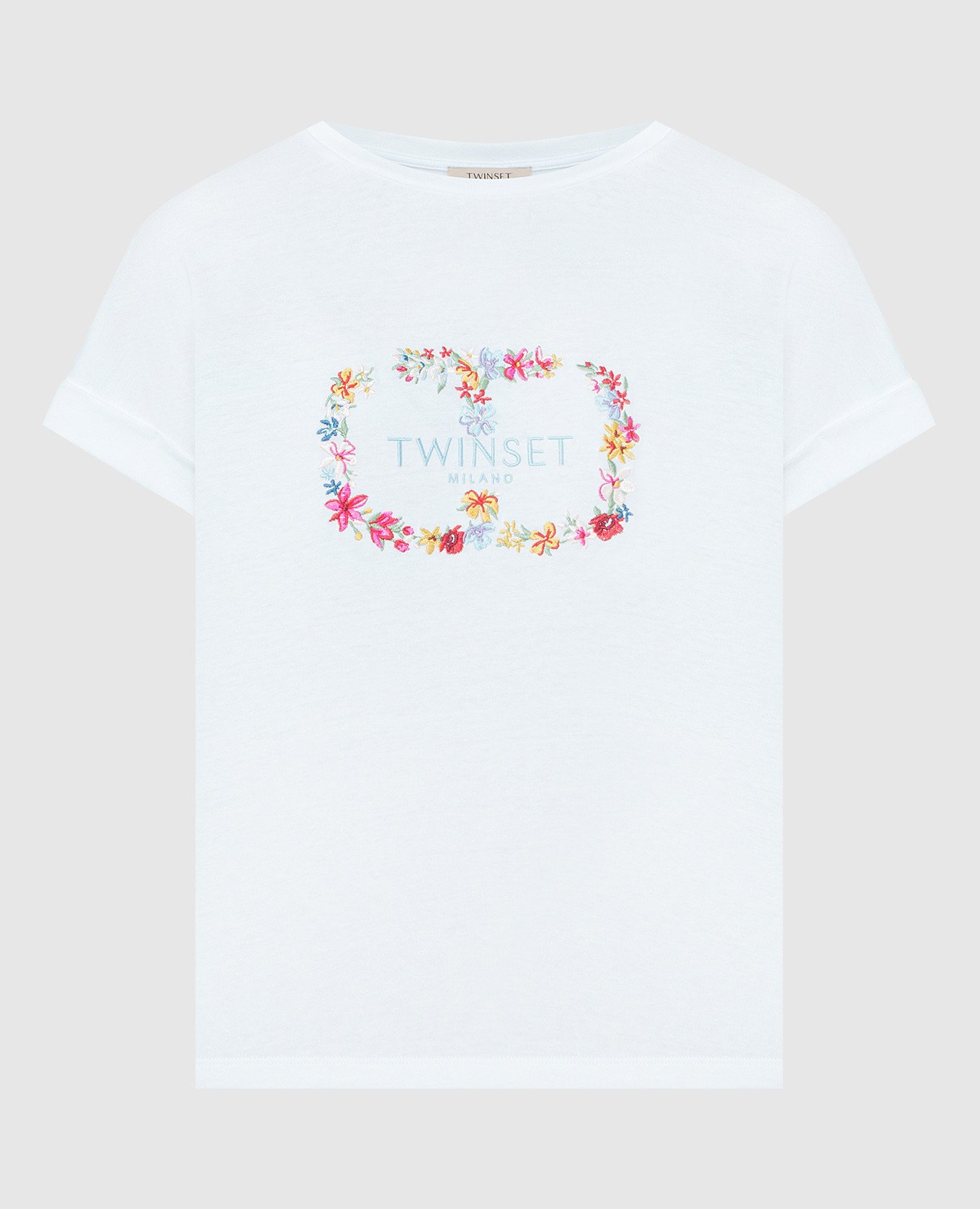 Белая футболка с вышивкой цветочного логотипа