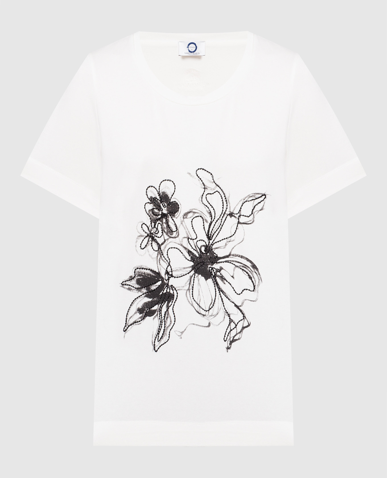 White t-shirt with a floral print