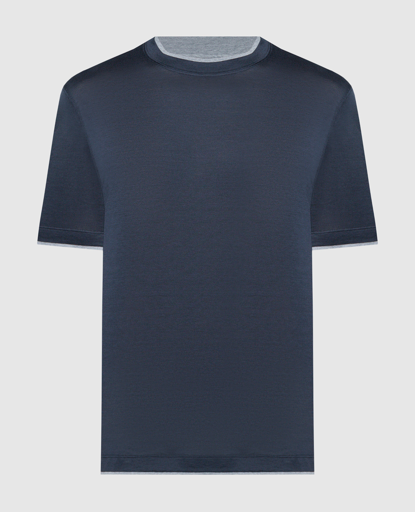 Blue t-shirt with layering effect