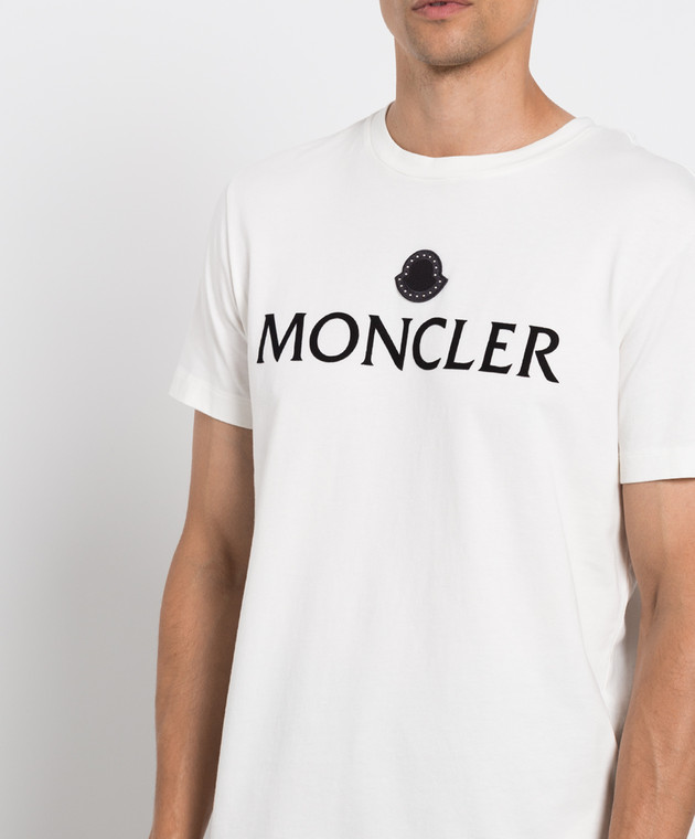 Moncler Белая футболка с контрастным логотипом 8C000078390T изображение 5