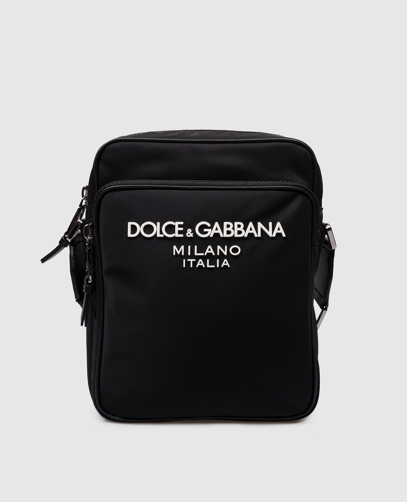 Черная сумка с логотипом