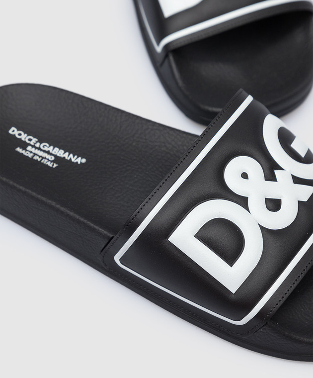 Dolce&Gabbana Дитячі чорні шльопанці з контрастним тисненням логотипу DG DA5049AQ7902428 зображення 4