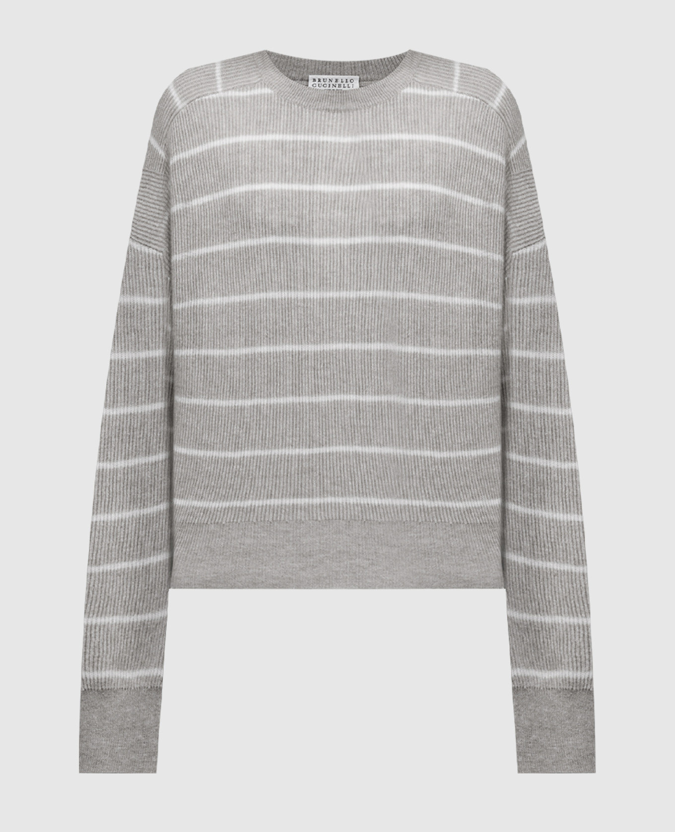 Gray striped sweater with a monil chain made of ecolathoon