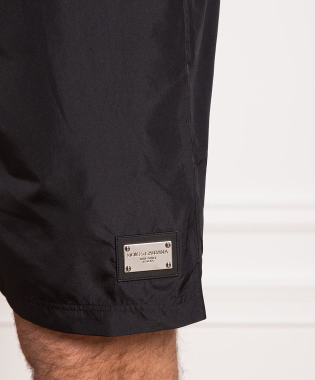 Dolce&Gabbana Black swim shorts with logo patch M4E45TFUSFW изображение 5