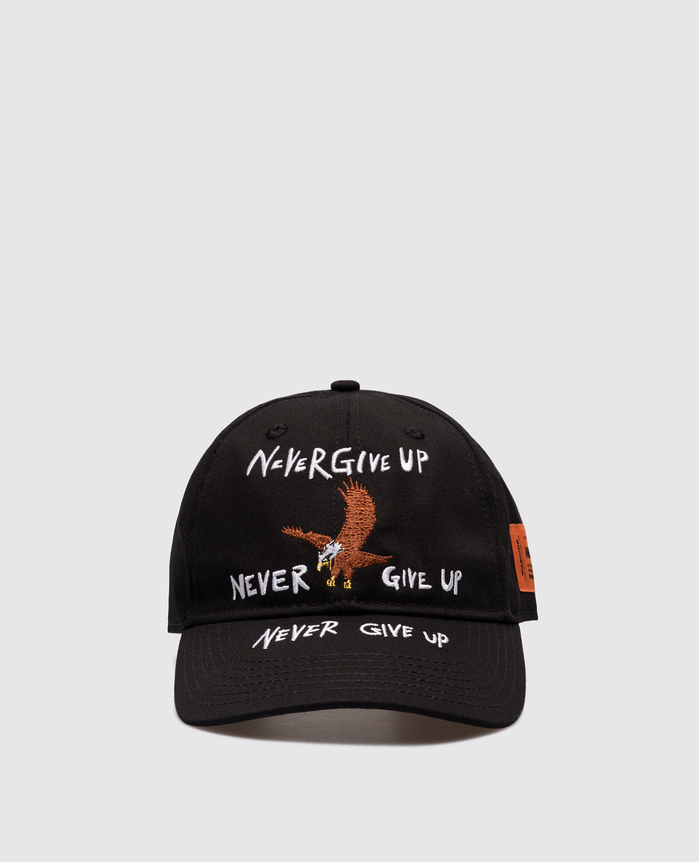 

Черная кепка с вышивкой и логотипом, Черный, Кепки