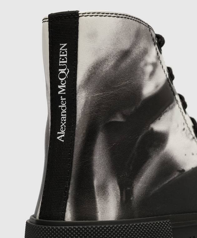 Alexander McQueen Black Solarized Flower Tread Slick Print Leather Boots 750376WIATP image 5